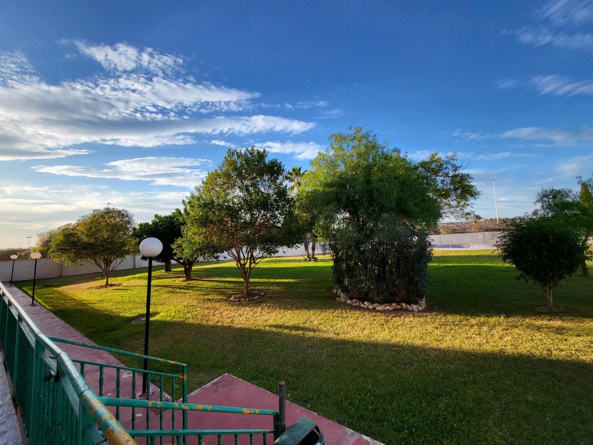 Skyline 21 Apartment Torrevieja Bagian luar foto
