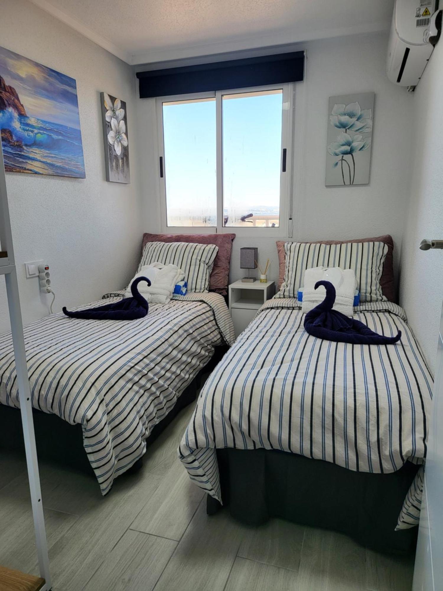 Skyline 21 Apartment Torrevieja Bagian luar foto